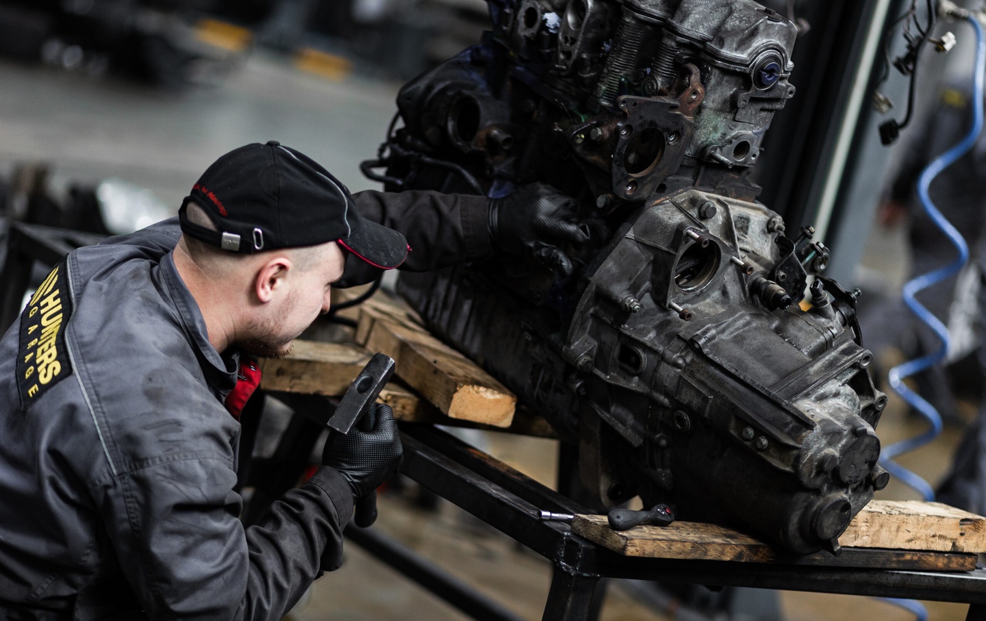Engine repair 7