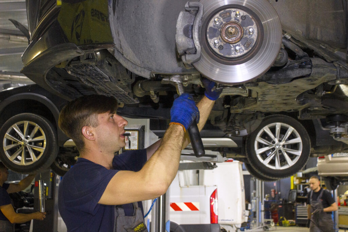 Suspension repair 8