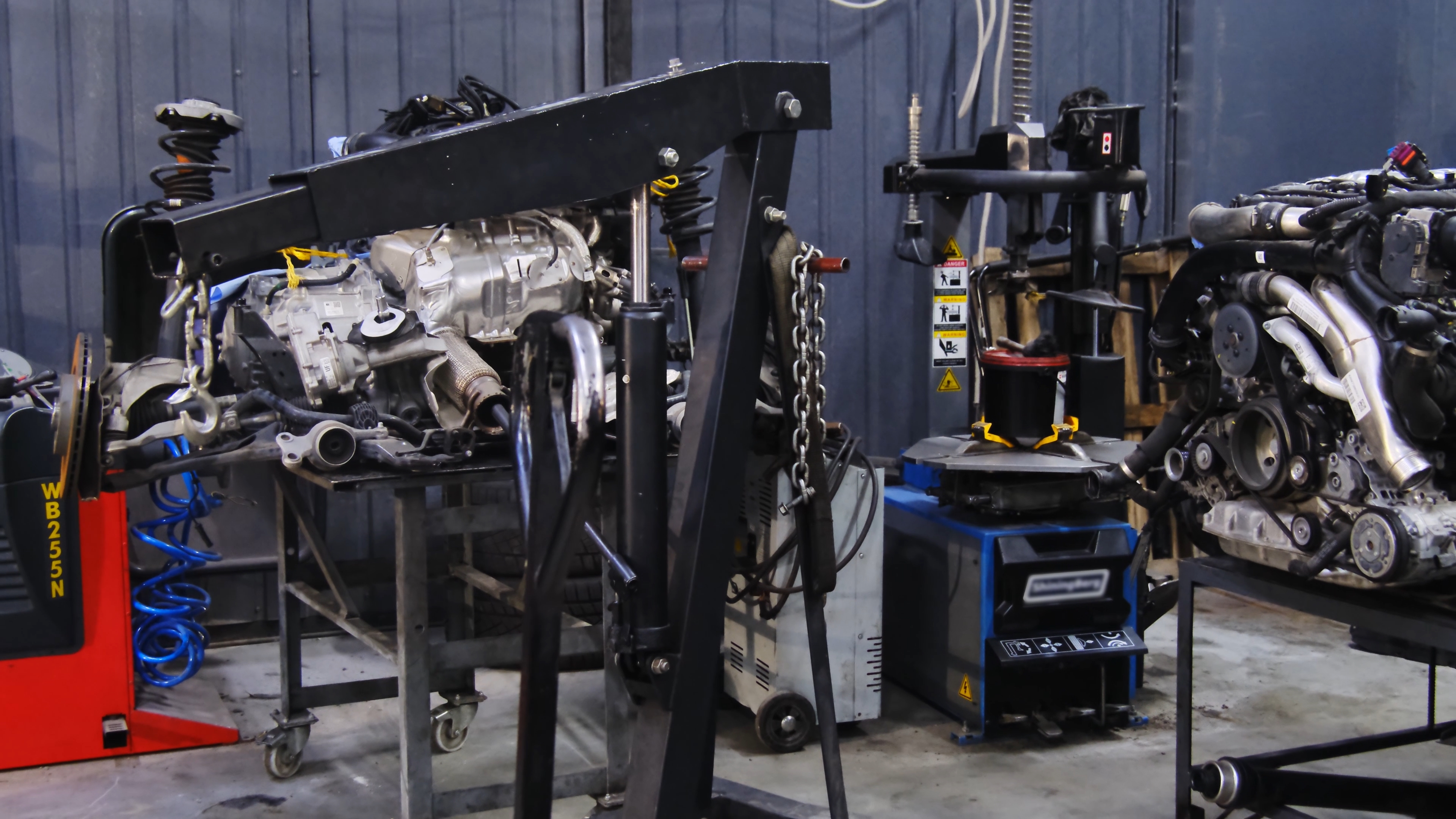 Engine repair 3